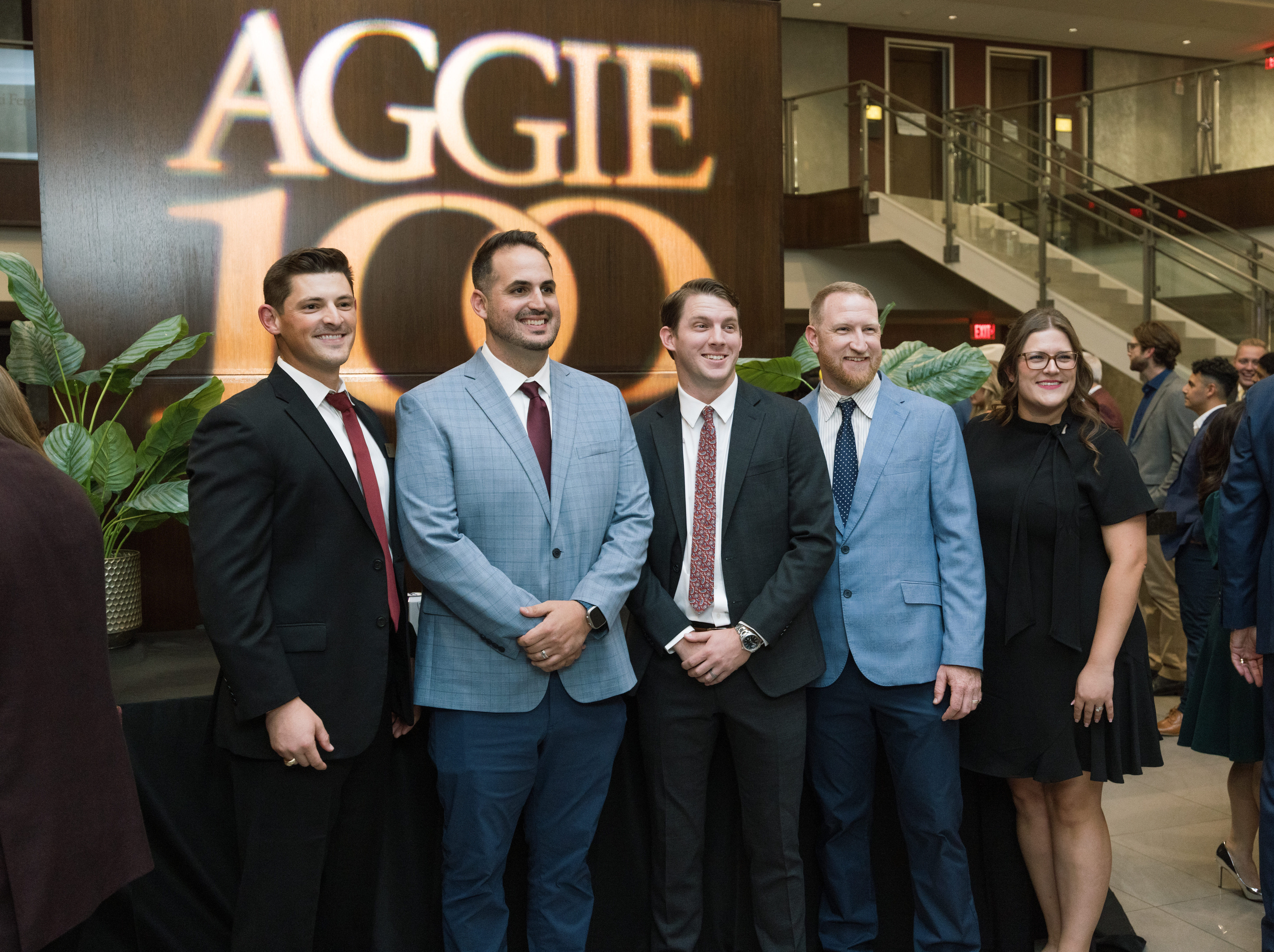 Website Aggie 100 - Replace